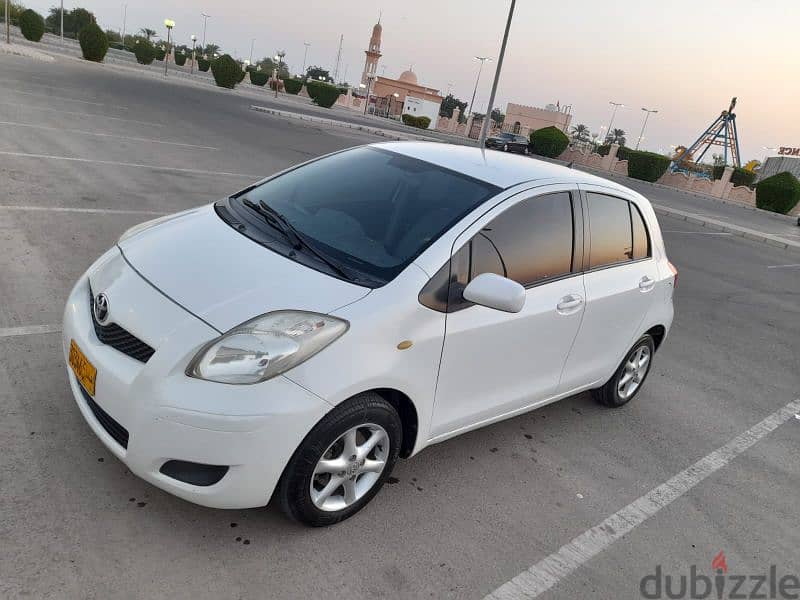 Toyota Yaris 2011 0