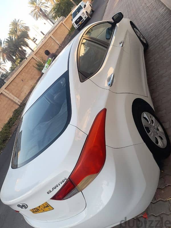 Hyundai Elantra 2014 1