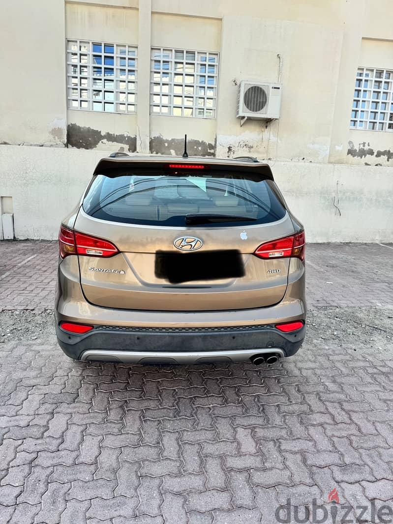 Hyundai Santa Fe 2015 option 2 for sale 4