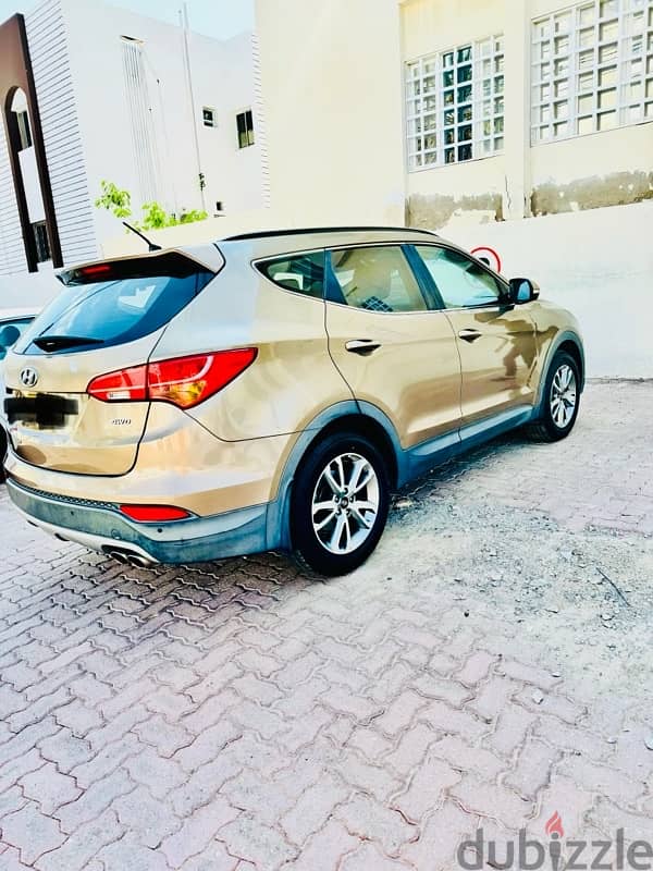 Hyundai Santa Fe 2015 for sale 6