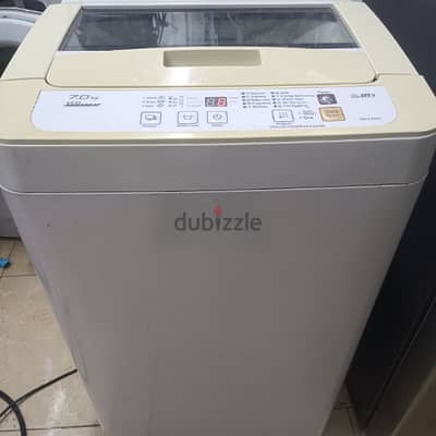 neat and clean Automatic washing machine available