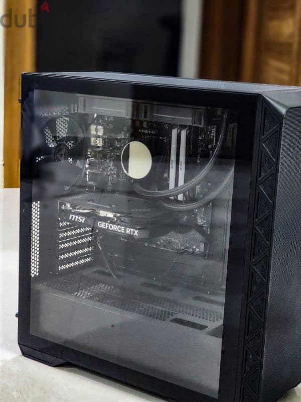 Gaming Desktop Same as New 5