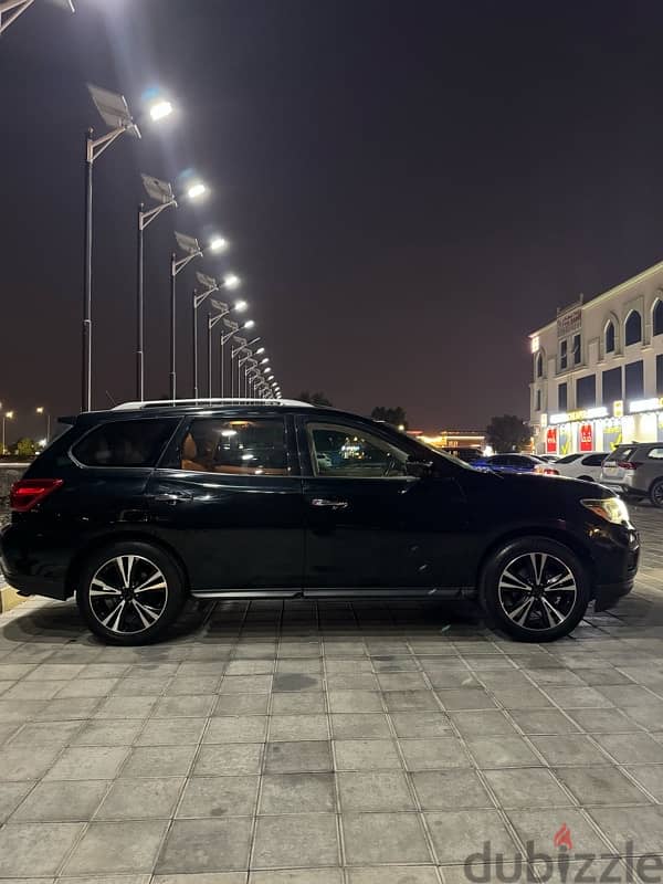 Nissan Pathfinder 2018 4