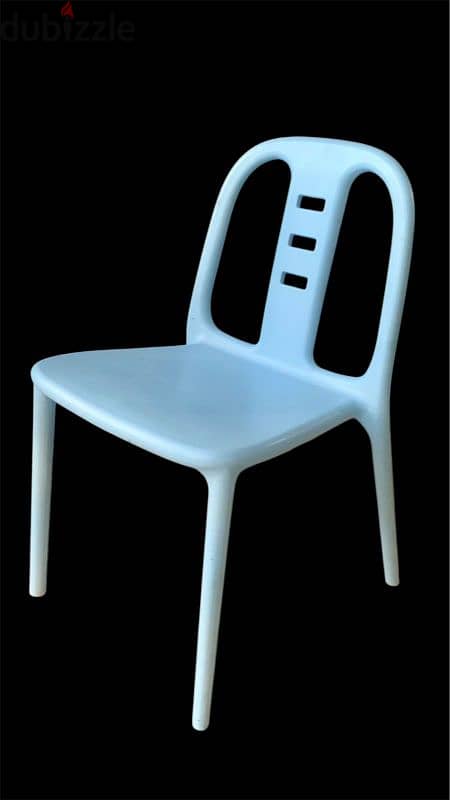 solid plastic chair 3