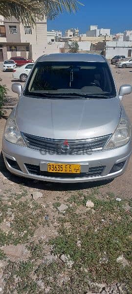 Nissan Tiida 2012 0