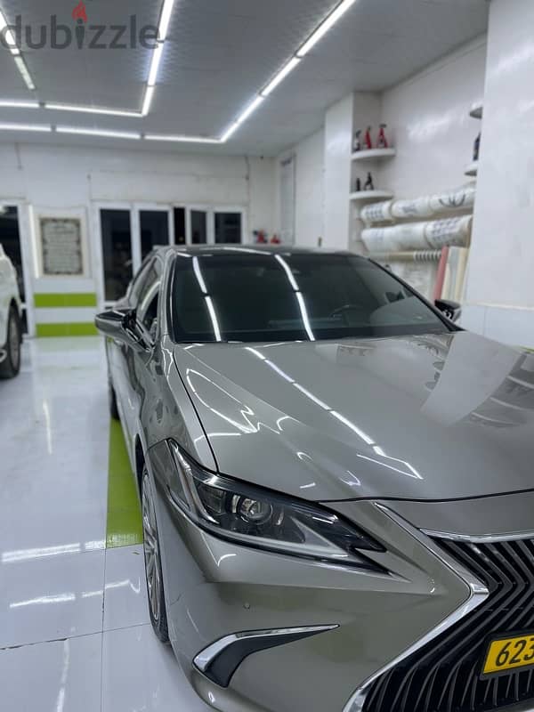 Lexus ES-350 2019 5