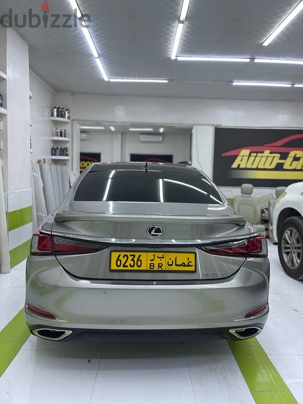 Lexus ES-350 2019 8