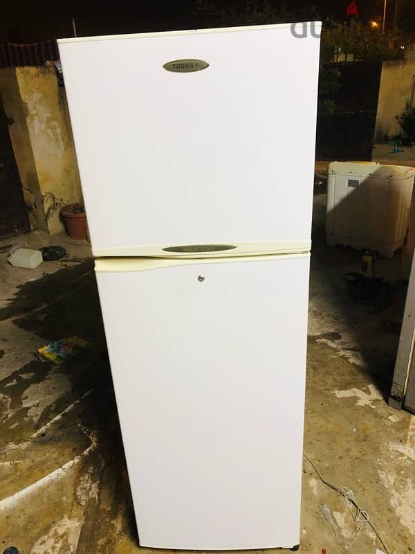 Toshiba Refrigerator all ok naw 6