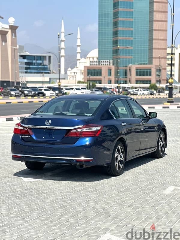 Honda Accord 2017 1