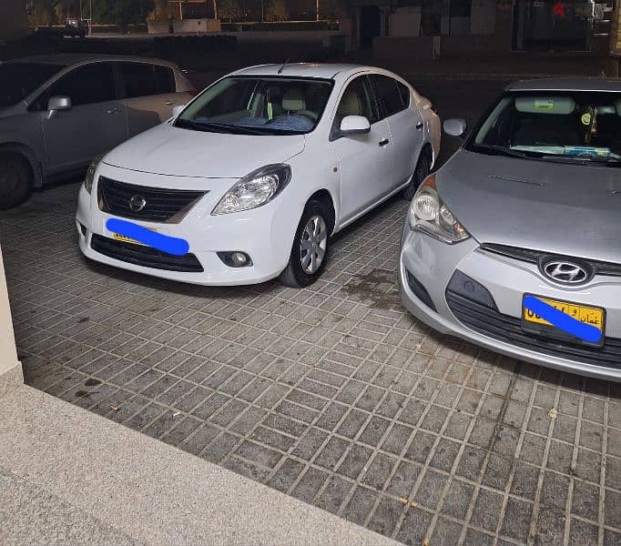 Nissan Sunny 2012 3