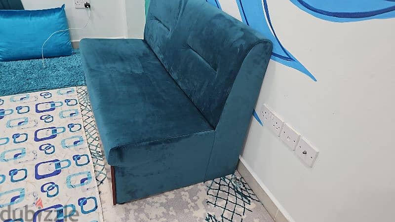 2 seater sofa 1