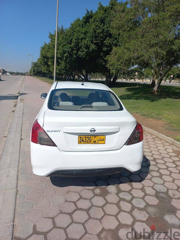 Nissan Sunny 2016 7