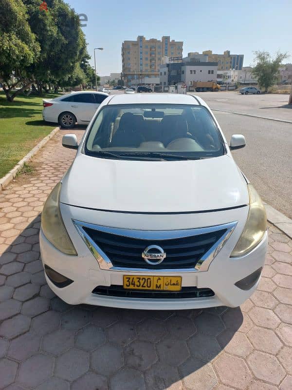 Nissan Sunny 2016 10