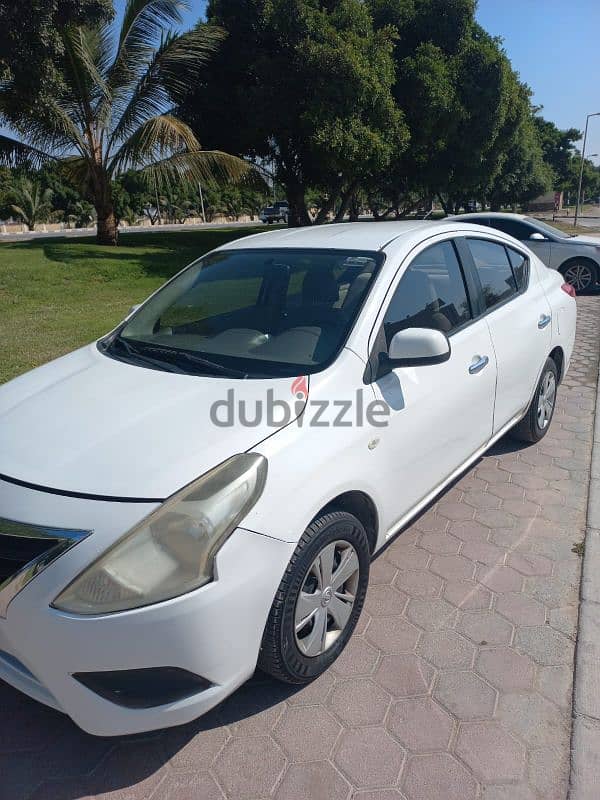 Nissan Sunny 2016 12