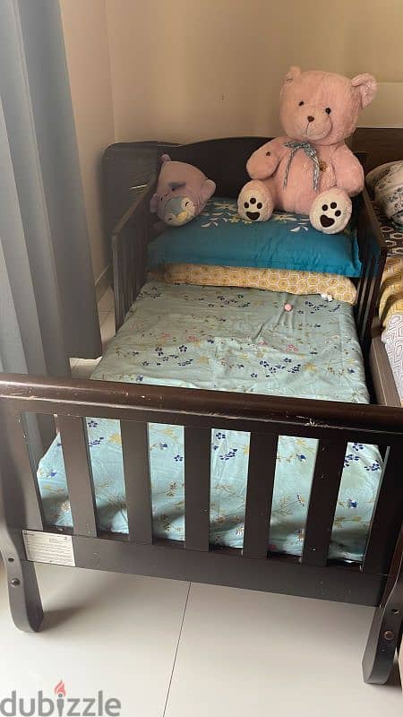 home centre new condition kids bed 0