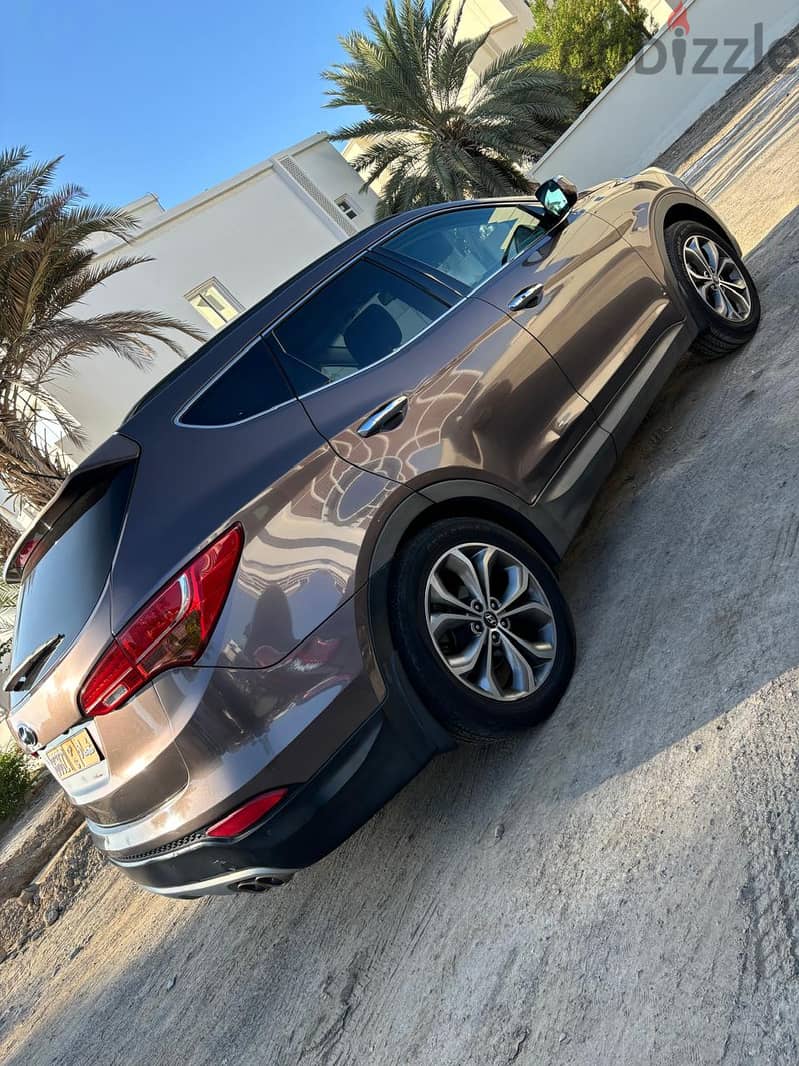 Hyundai Santa Fe 2013 Glx 3.3 top model GCC spec 2