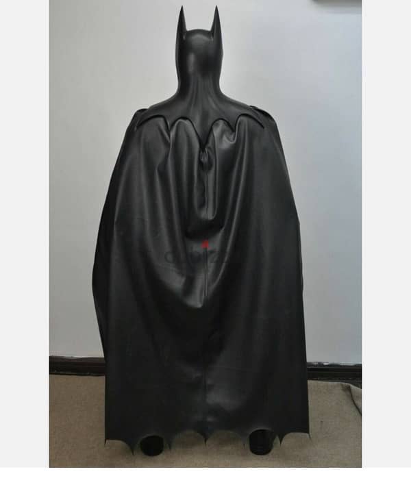 life size statue Batman 3