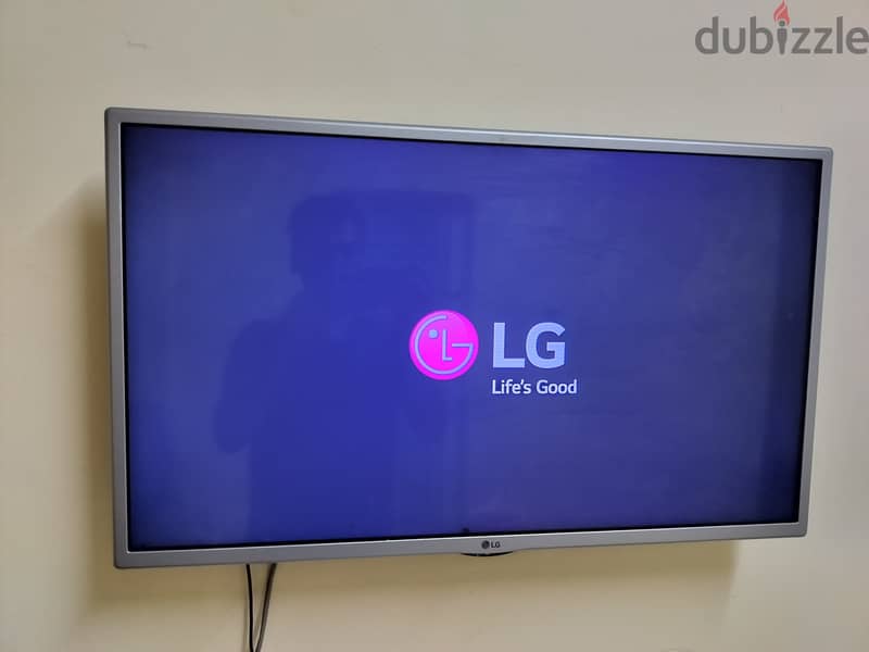 LG smart 32" Tv for sale 0