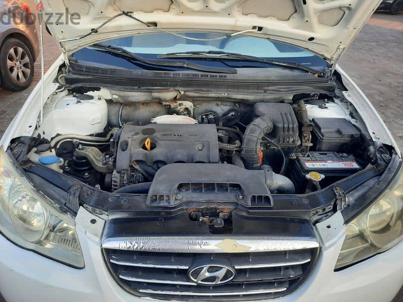 Hyundai Elantra 2009 4