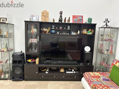 TV cabinet