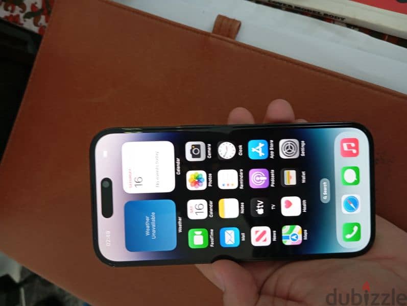 I phone 14 pro black 256 GB battery 92 % offer price today 5