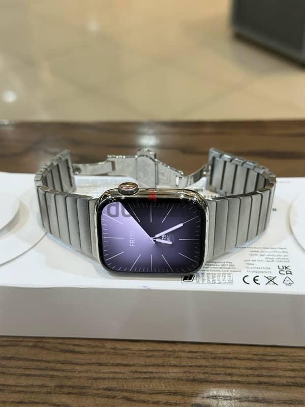 Apple watch series 9 , Stainless steel , 45 mm 6