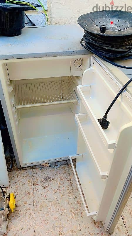 used refrigerator 0