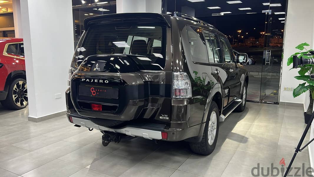 Mitsubishi Pajero 2020 6