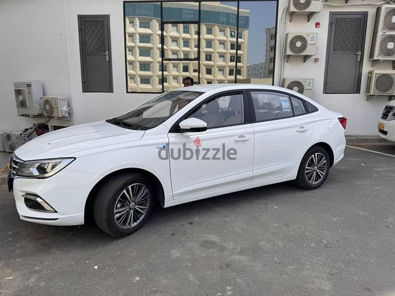 New MG5 for monthly rental / تأجير السيارات الشهريا 1