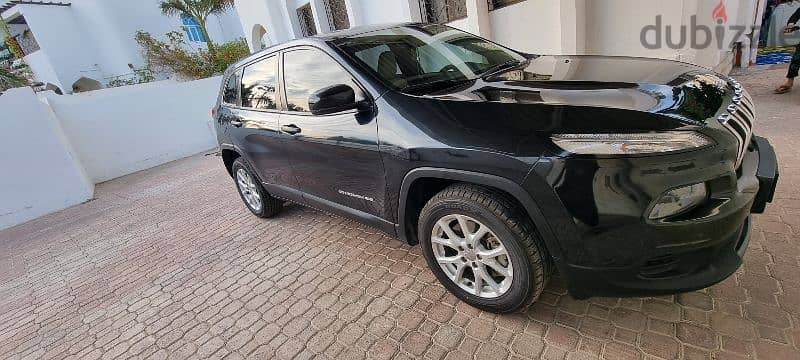 Jeep Cherokee 2016 1