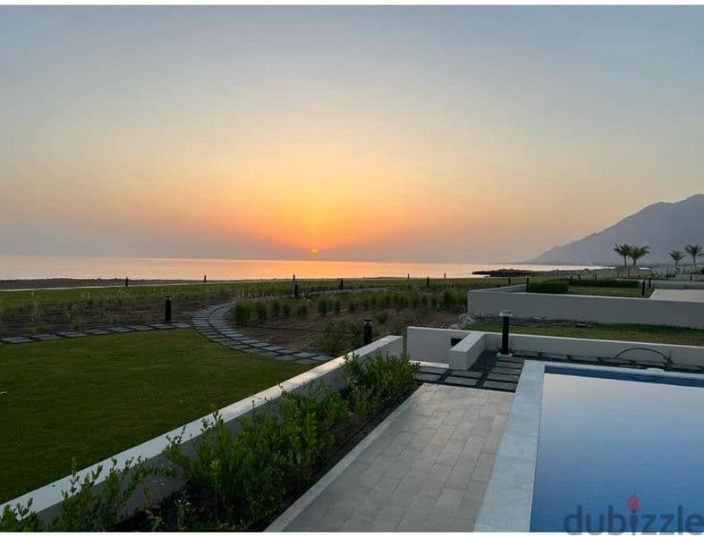 fully furnished brand new sea front line house in zjabal sifah 1