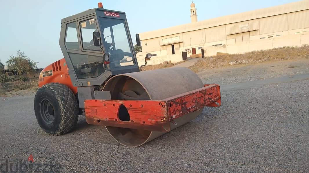 Roller 10 ton Hamm 2