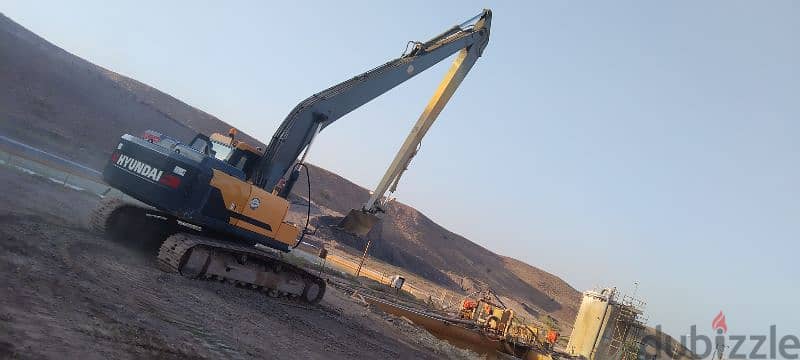 For Rent. Excvator Hyundai 220 Longboom 17 metor 2