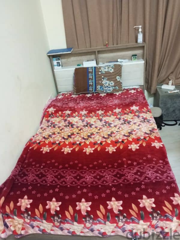 singal bed good condition 1