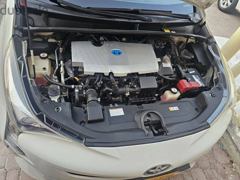 Toyota Hybrid Prius,Oman Bahwan Service full history Available. Family 5