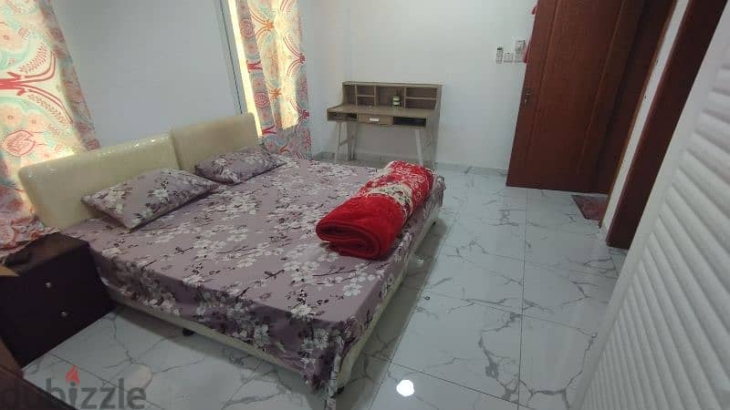 Furnished room for single Family 0