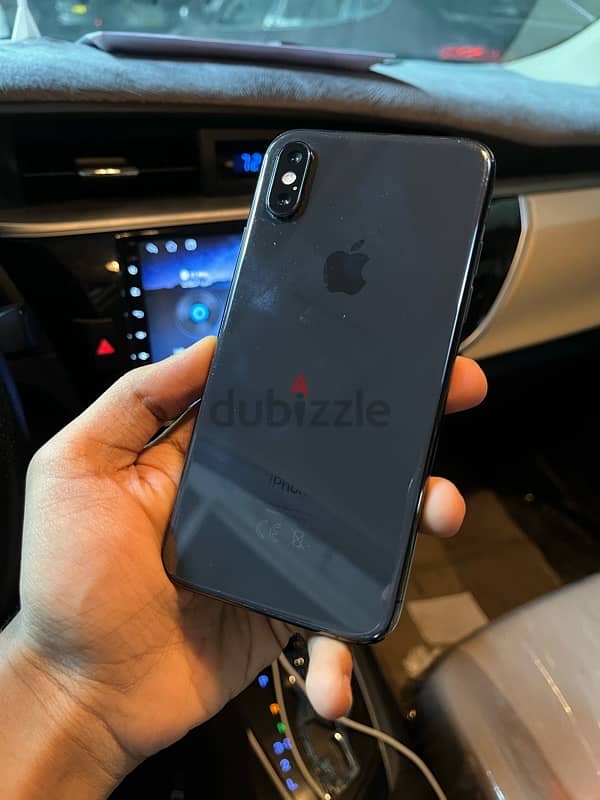 iPhone XS (256GB) lady used for sale or Exchange 8