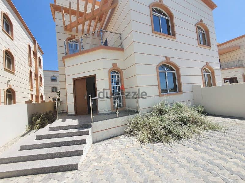 nice spacious villa in sur Al hadid with sea view 1