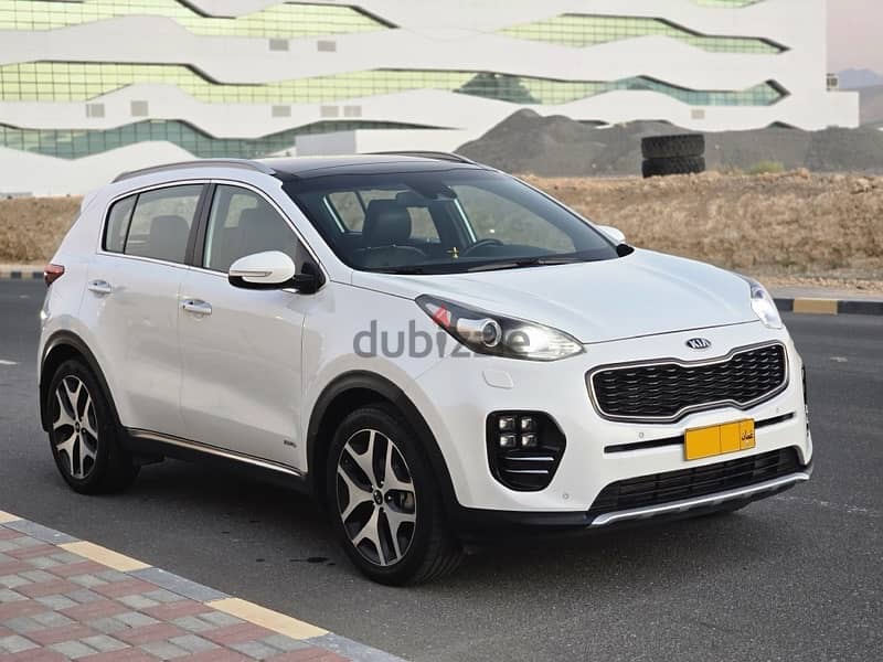 Kia Sportage GT line 2016 with full service record with bills 0