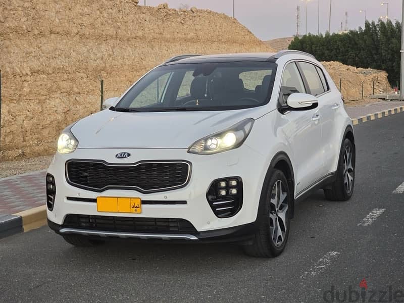 Kia Sportage GT line 2016 with full service record with bills 1