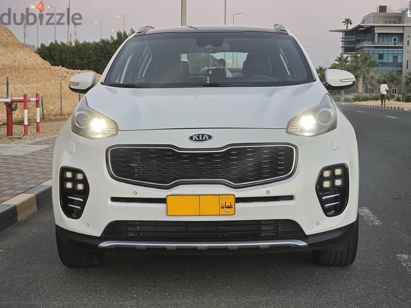 Kia Sportage GT line 2016 with full service record with bills 3