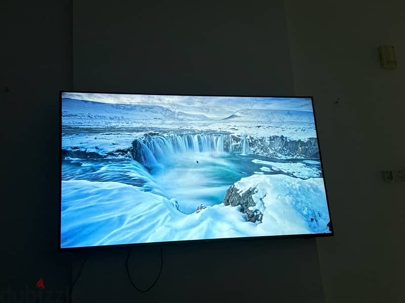 tv for urgent sale 65”inch smart tv only 9  month used looks like new 0