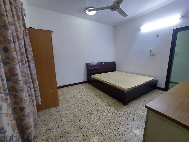 99760371 room for rent near indian school al gobrah 1