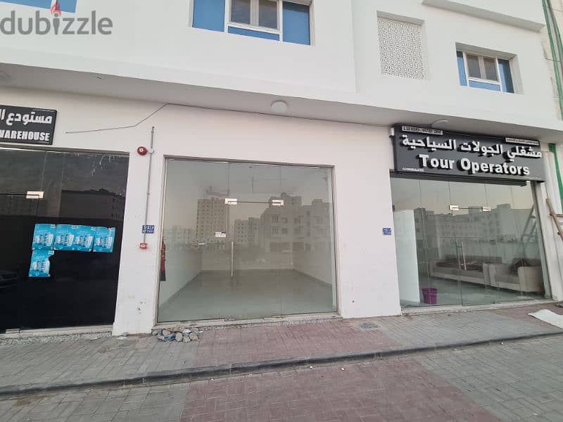 shops for rent in Maabilah 5