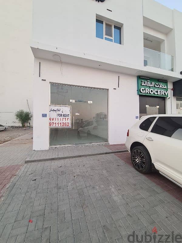 shops for rent in Maabilah 7