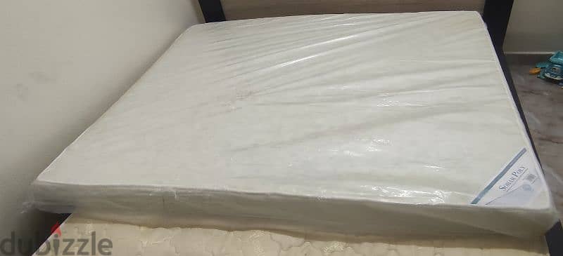 Mattress 200x150x12cm 4