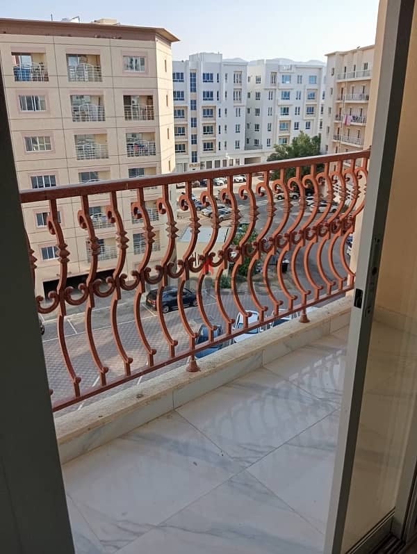 Beautiful two bedroom apartment for rent Qurum contact 99550599 4