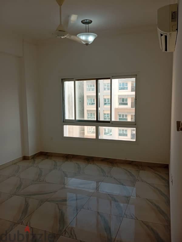 Beautiful two bedroom apartment for rent Qurum contact 99550599 5