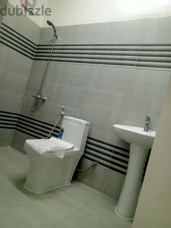 Room attached bathroom and kitchen for rent in azaiba 94254177 4