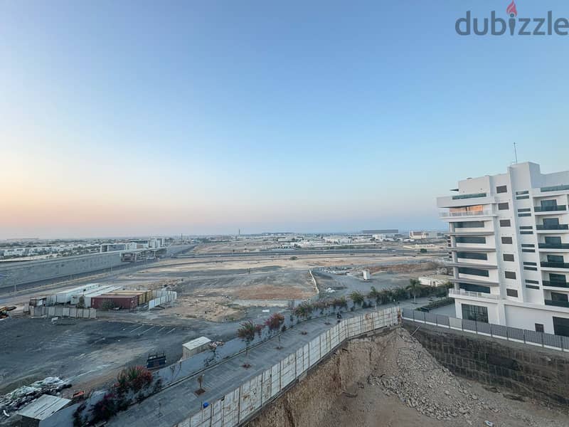 2 BR Spacious Modern Apartment in The Links, Muscat Hills 12